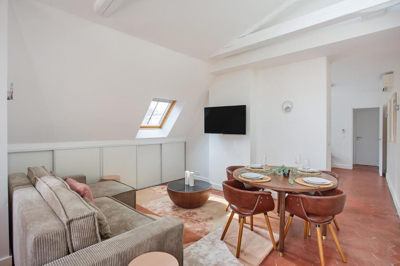 Apartement Montaigne George V By Studio Prestige Paris Ngoại thất bức ảnh