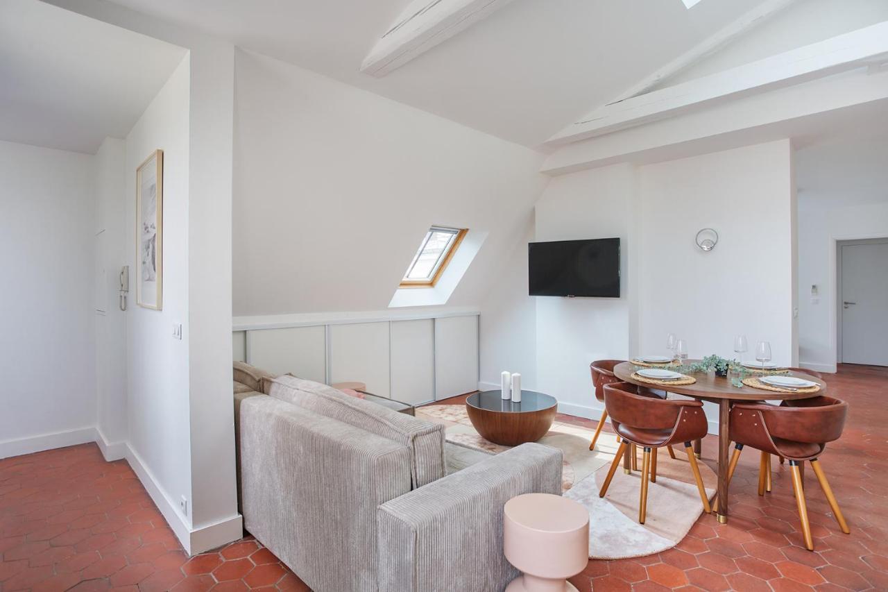 Apartement Montaigne George V By Studio Prestige Paris Ngoại thất bức ảnh